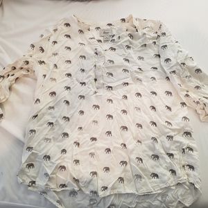 3/4 sleeve elephant shirt